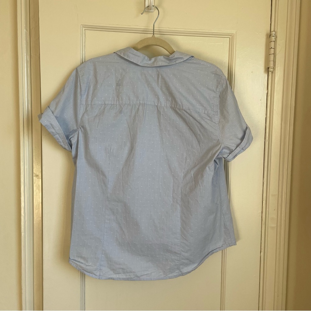 Liz Claiborne Career Women’s Short Sleeve Button-Down Shirt - NWOT - size XL - Picture 2 of 8